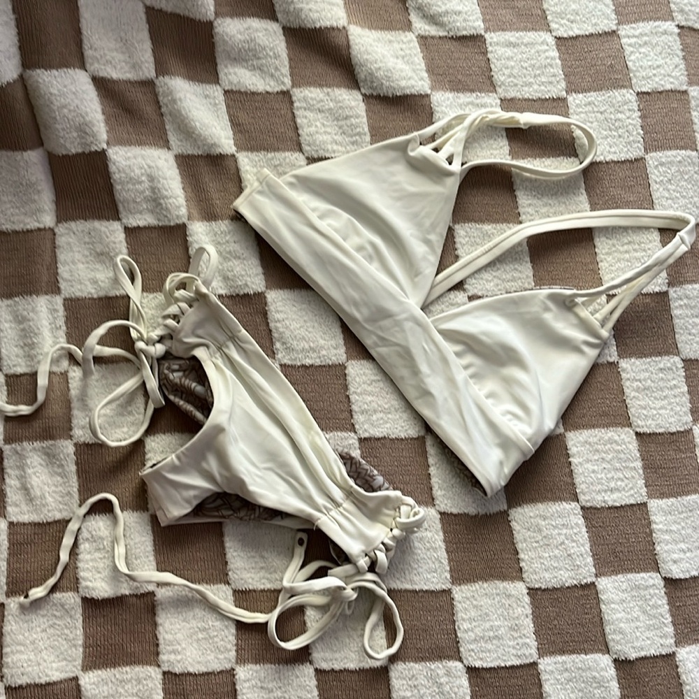 White Bikini Set - Reversible